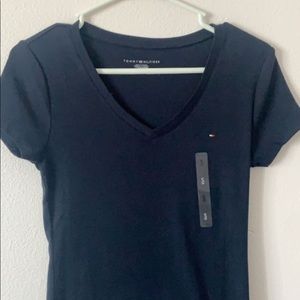 navy blue tommy hilfiger crew neck short sleeve